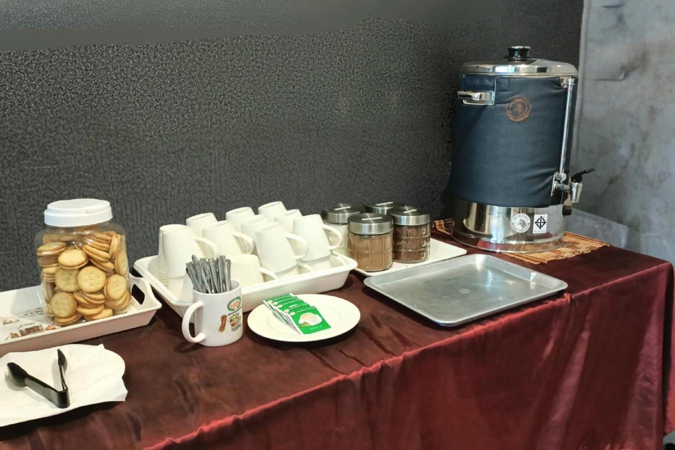Km Hotel Chiang Mai Eksteriør billede
